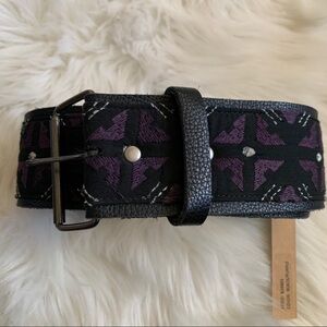 Of Two Minds Black/Purple Embroidered Belt
